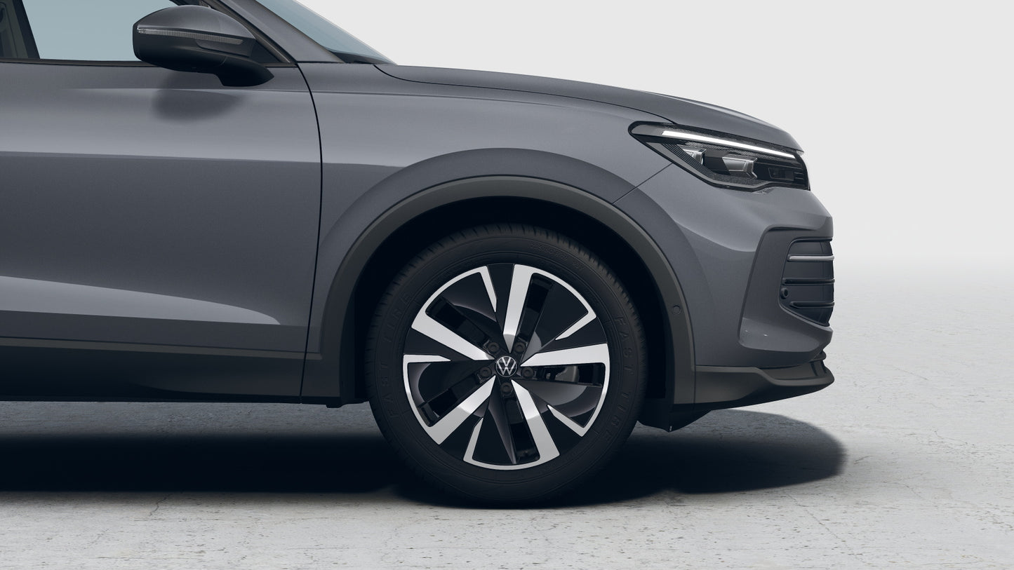 VW Tiguan People