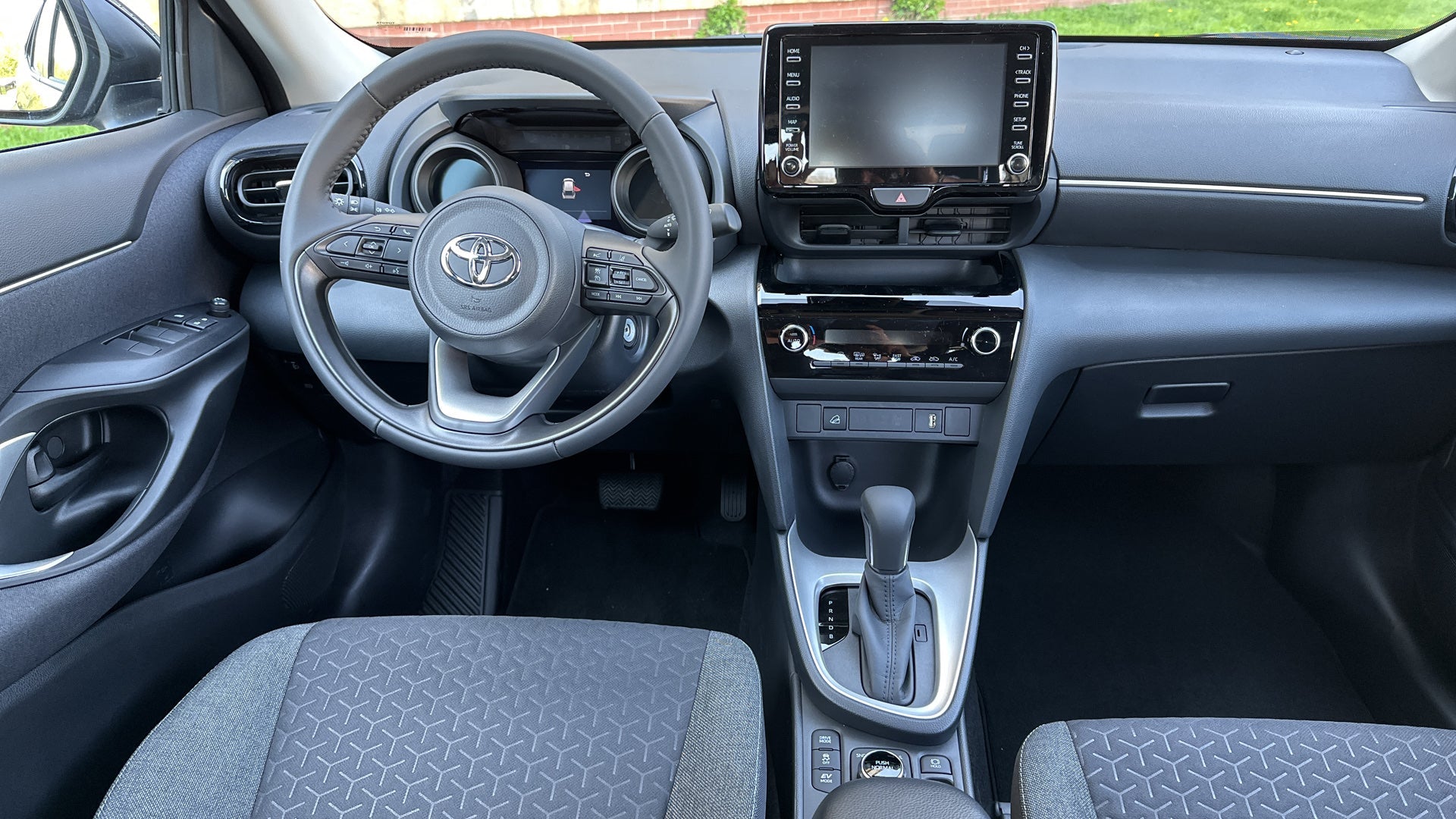 Toyota YARIS CROSS Hybrid